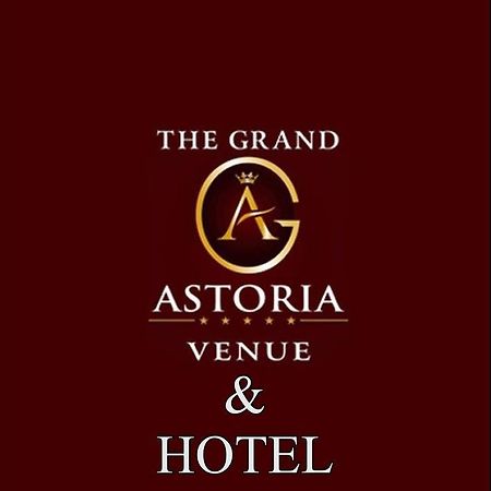 מידלסבורו The Grand Astoria Hotel מראה חיצוני תמונה